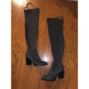 marc fisher grey suede boots